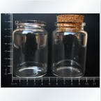 Glass bottles, 4.7cm x 7cm, 1 pieces