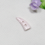 Cattle horn buttons, 2.4cm x 0.8cm x 0.6cm, 1 pieces